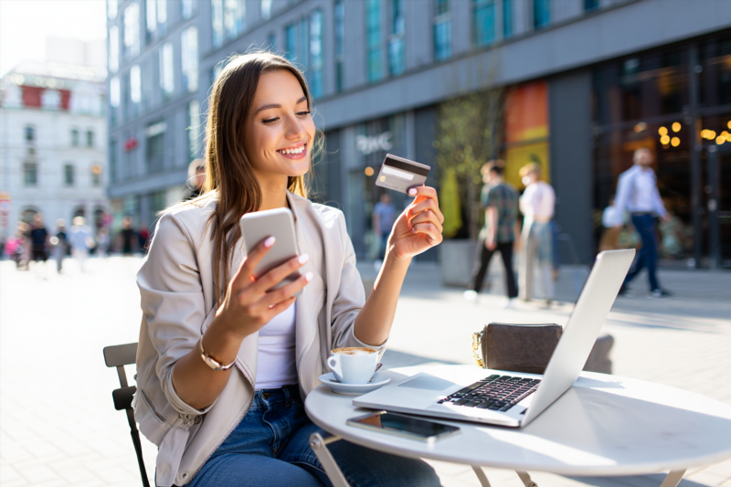 c832bce260a516bd4d026f2d4fe579b3